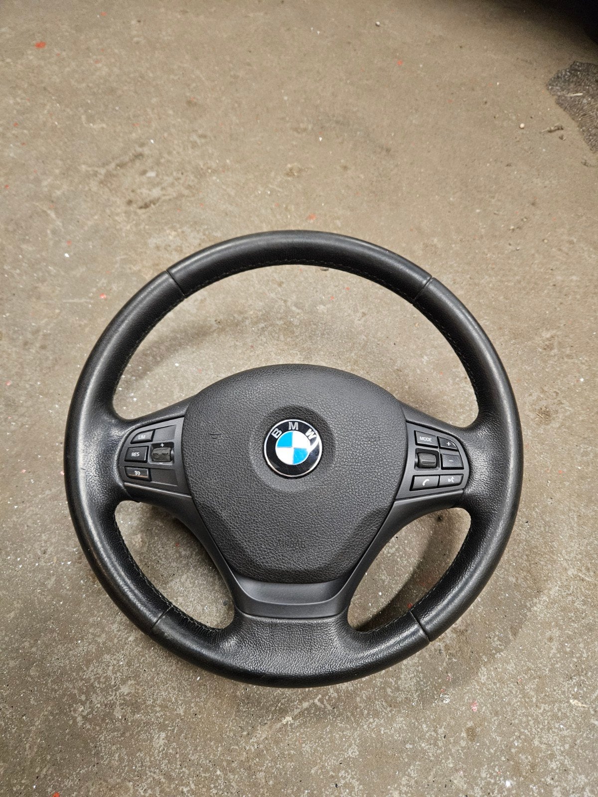 Bmw f30/1 stuurwiel met airbag, Auto-onderdelen, Ophalen of Verzenden, Gebruikt, BMW