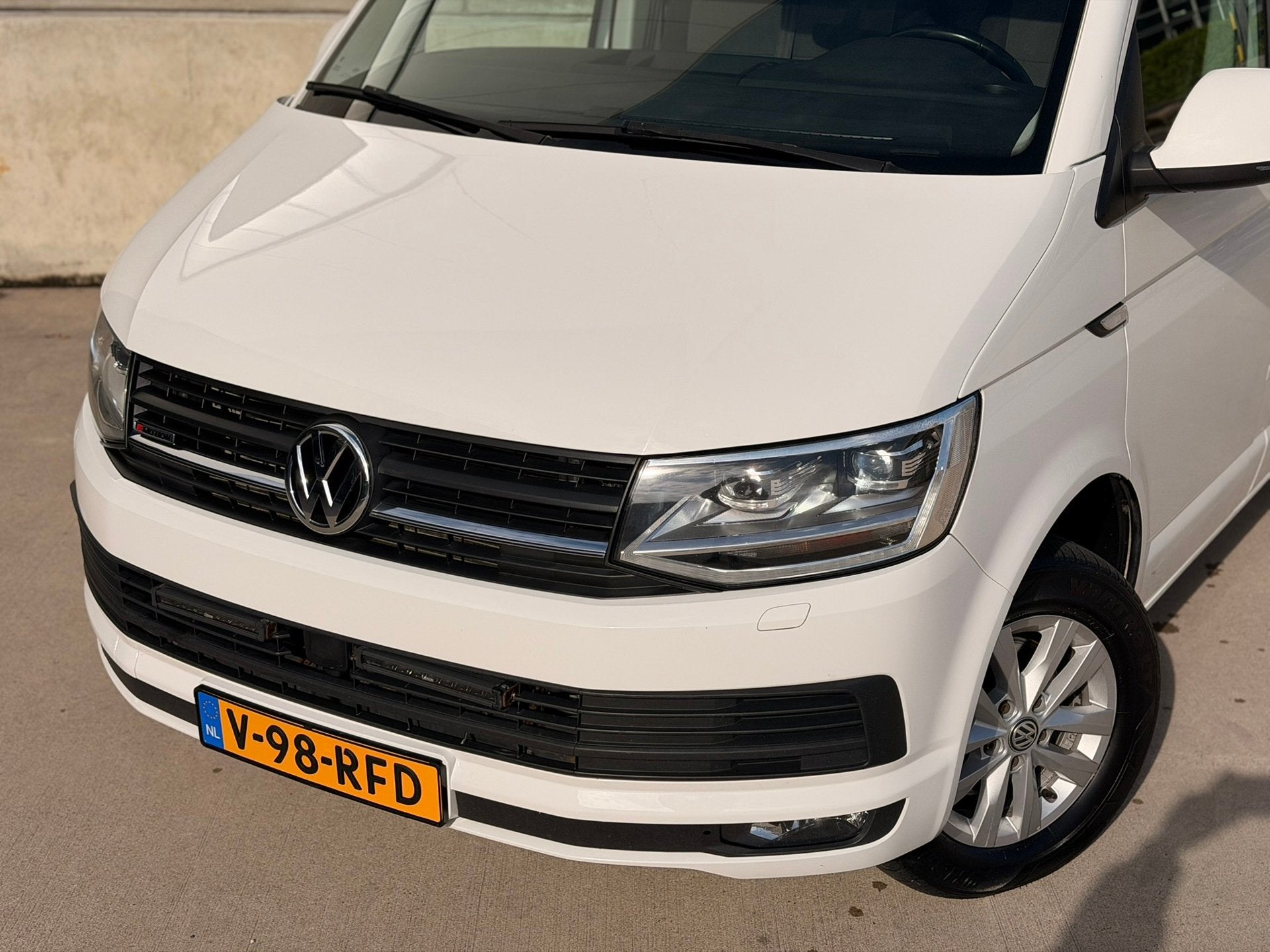 VW Transporter 2.0 TDI L2H1 4Motion DSG Marge! 2x schuifdeur, Automaat, Stof, Gebruikt, 4 cilinders