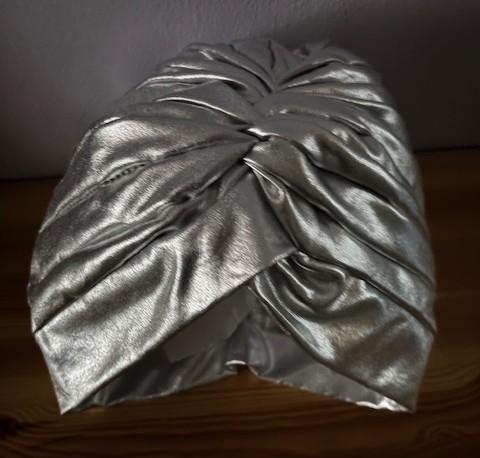 Tulband muts - zilver - gevoerd - elastisch-universele maat, Ophalen of Verzenden, Nieuw, Maat 36 (S), Muts