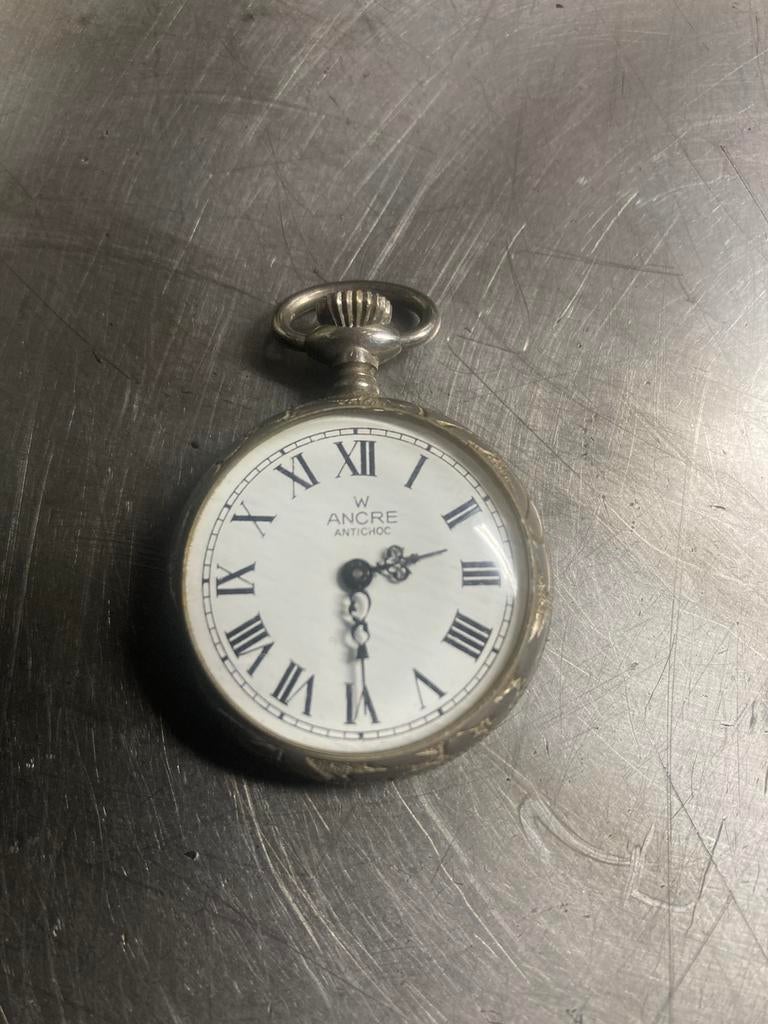 Antieke W ancre antichoc zakhorloge 30 mm, Ophalen