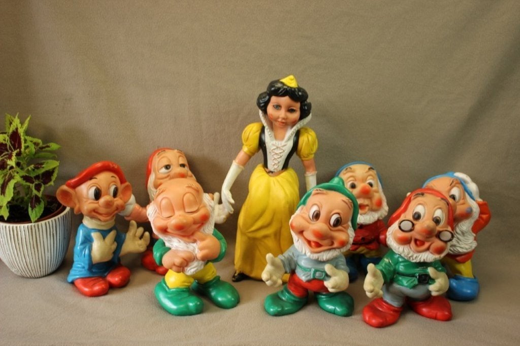 Vintage pieppoppen Sneeuwwitje en de 7 dwergen, Verzamelen, Ophalen of Verzenden, Sneeuwwitje of Doornroosje, Zo goed als nieuw