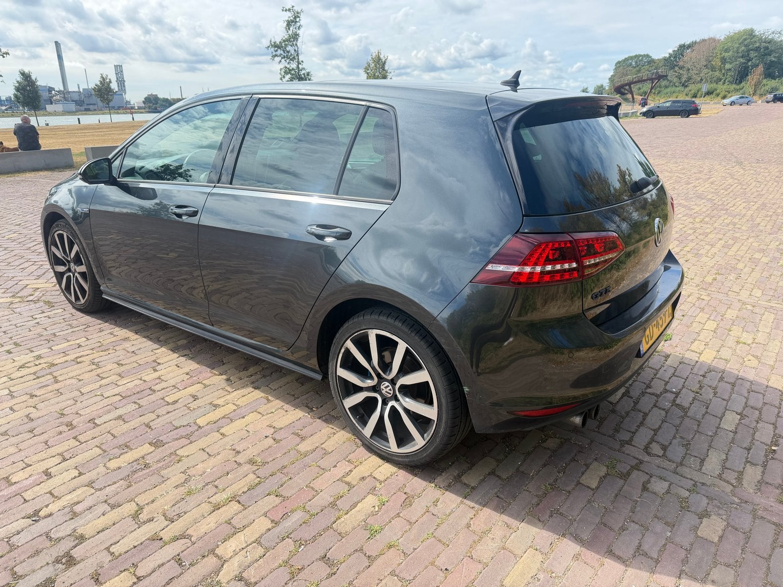 Volkswagen Golf 1.4 TSI Phev 150KW GTE 5D 2015 Grijs, 4 cilinders, 1395 cc, 1499 kg, 149 pk