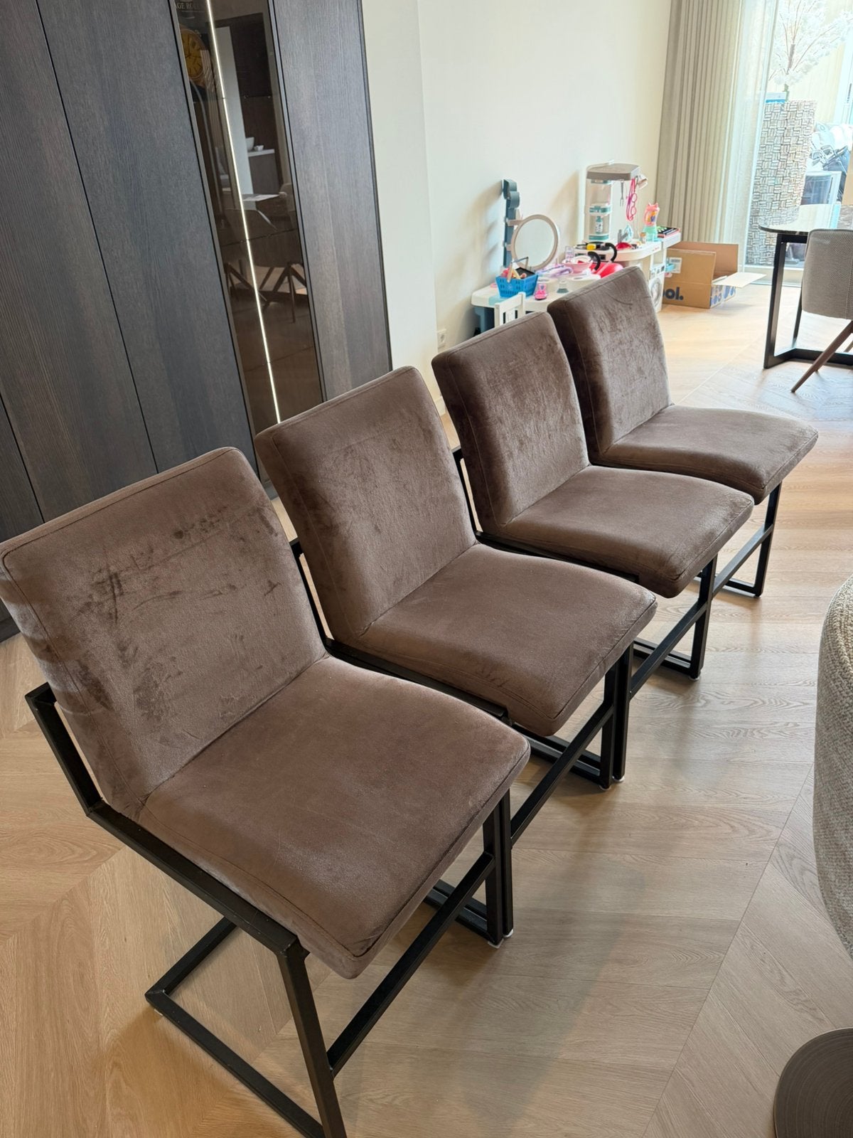 4 velvet bruine barkrukken GRATIS AFHALEN, Huis en Inrichting, Barkrukken, 5 krukken of meer, Ophalen, Gebruikt, 60 tot 90 cm
