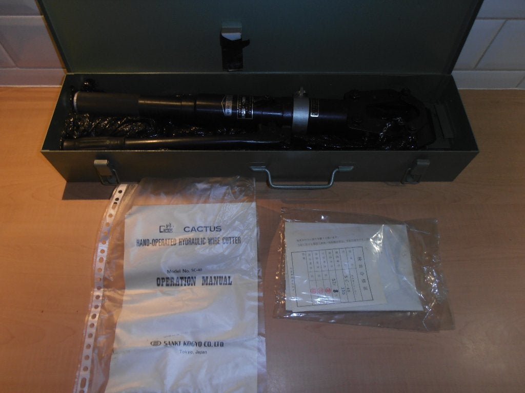 Zgan Hydraulische elektra kabelknippen., Doe-het-zelf en Verbouw, Ophalen, Zo goed als nieuw