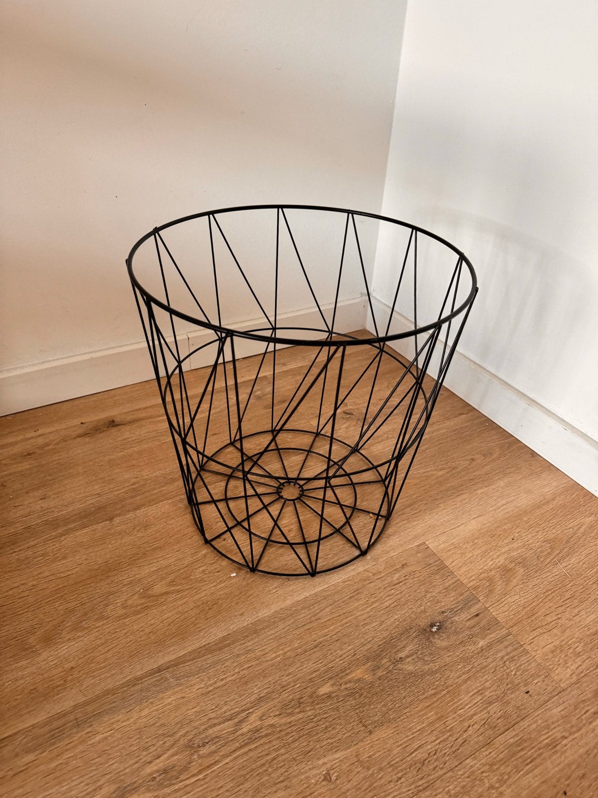 Zwarte metalen draadmand (wasmand) - Modern design, Ophalen, Zwart, Zo goed als nieuw, Metaal