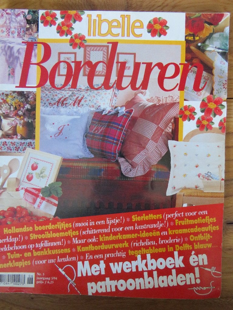 Libelle borduren nr. 5, 1994 kraamcadeaus, Delfts blauw, Libelle borduren, Ophalen of Verzenden, Zo goed als nieuw, Borduren en Naaien