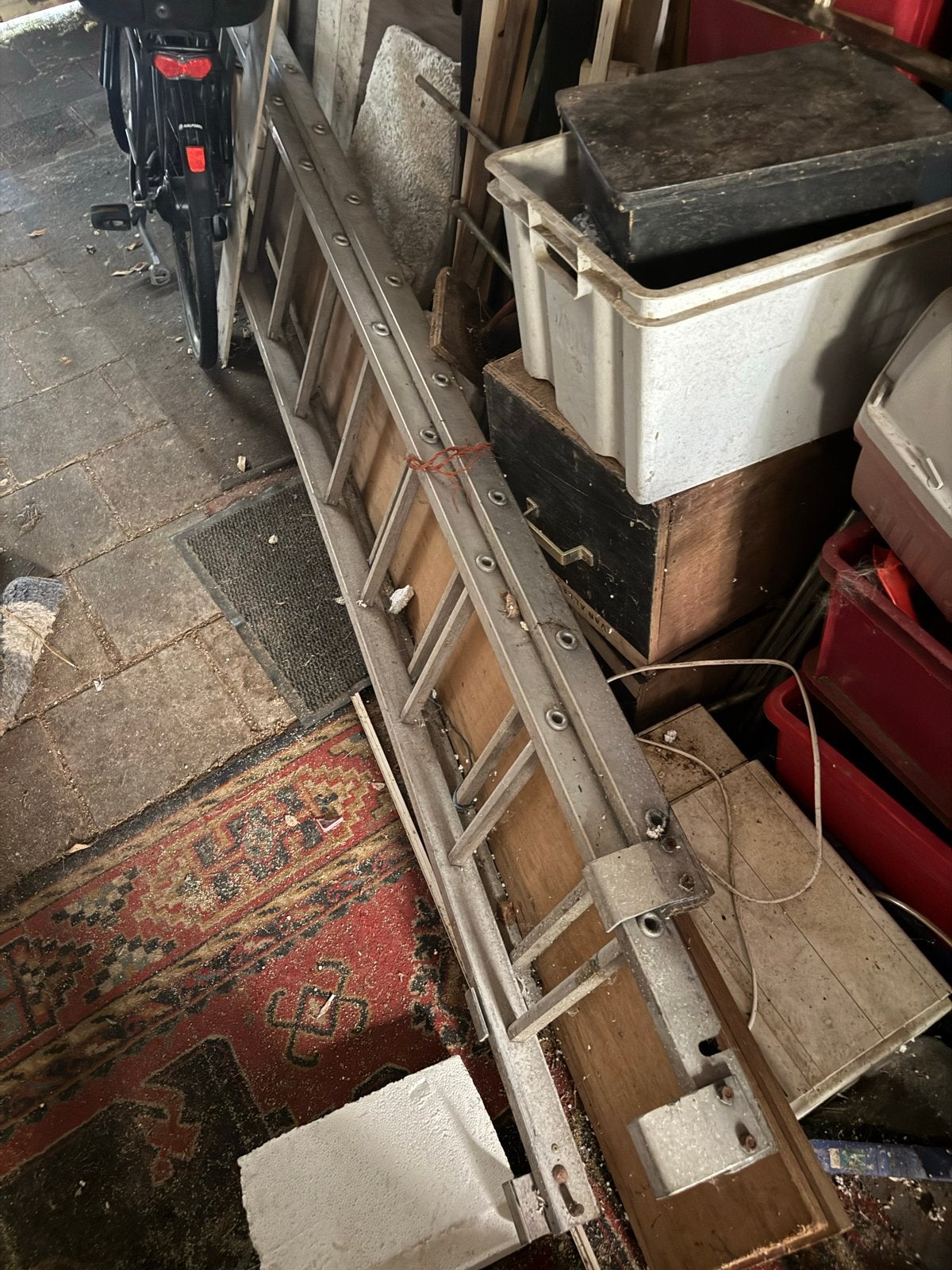 Gebruikte uitschuifbare ladder, aluminium, Gebruikt, Ophalen of Verzenden, Ladder, Opvouwbaar of Inschuifbaar