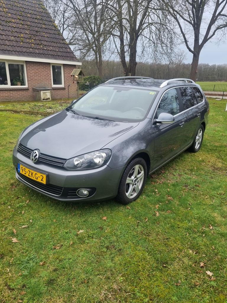 Volkswagen Golf 1.2 TSI Variant Highline 2013, Auto's, Voorwielaandrijving, Navigatiesysteem, 4 cilinders, Alcantara