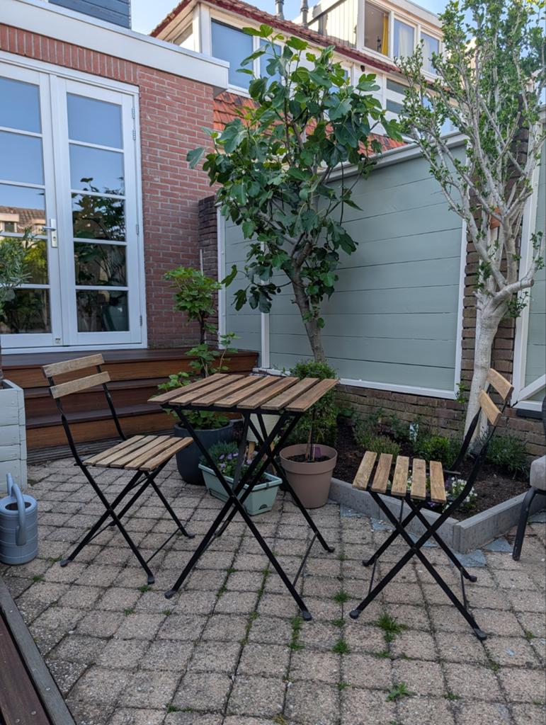 Balkon setje, twee stoelen en tafel., Tuin en Terras, Ophalen, 2 zitplaatsen
