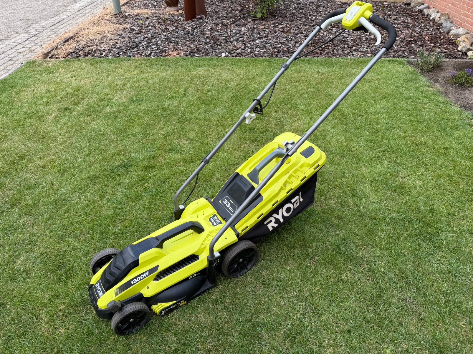 Ryobi Elektrische Grasmaaier, Ophalen, Zo goed als nieuw