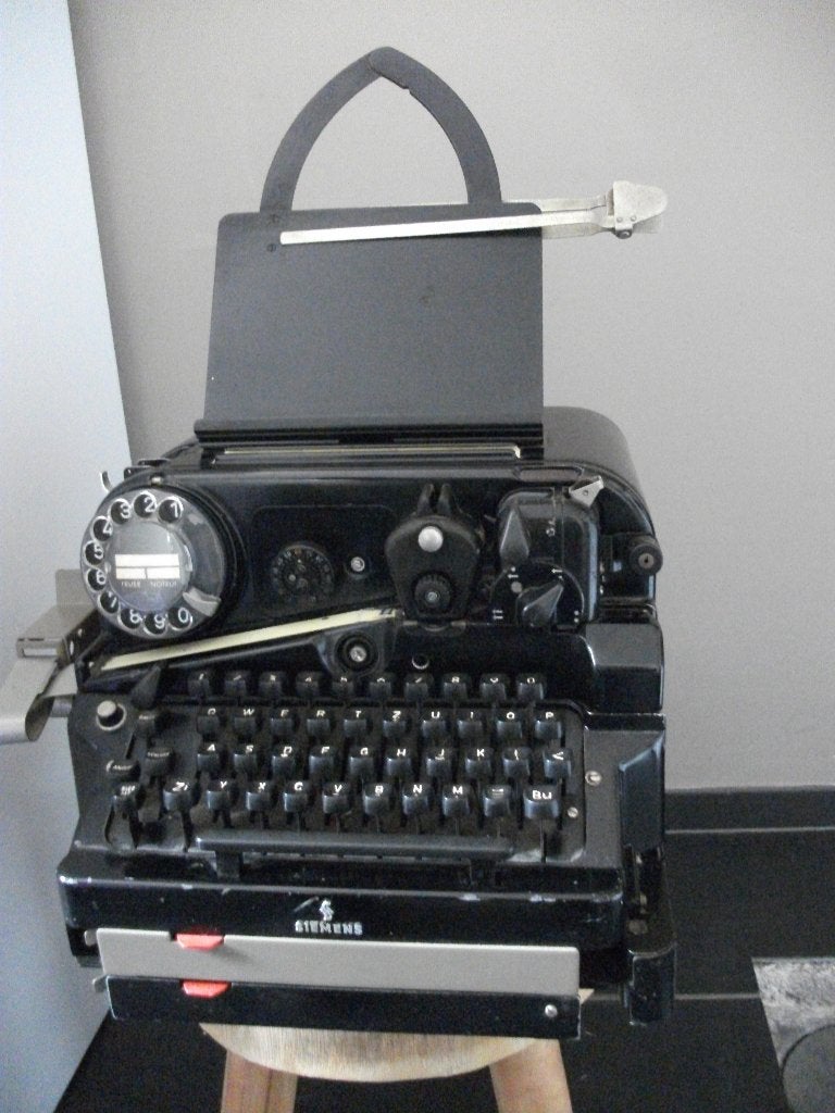 Siemens T68D Fernschreiber Telex jaren 50, Ophalen