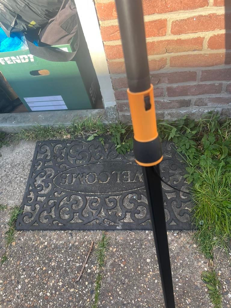 FISKARS, Ophalen of Verzenden, Zo goed als nieuw, Minder dan 1 meter, Parasolvoet