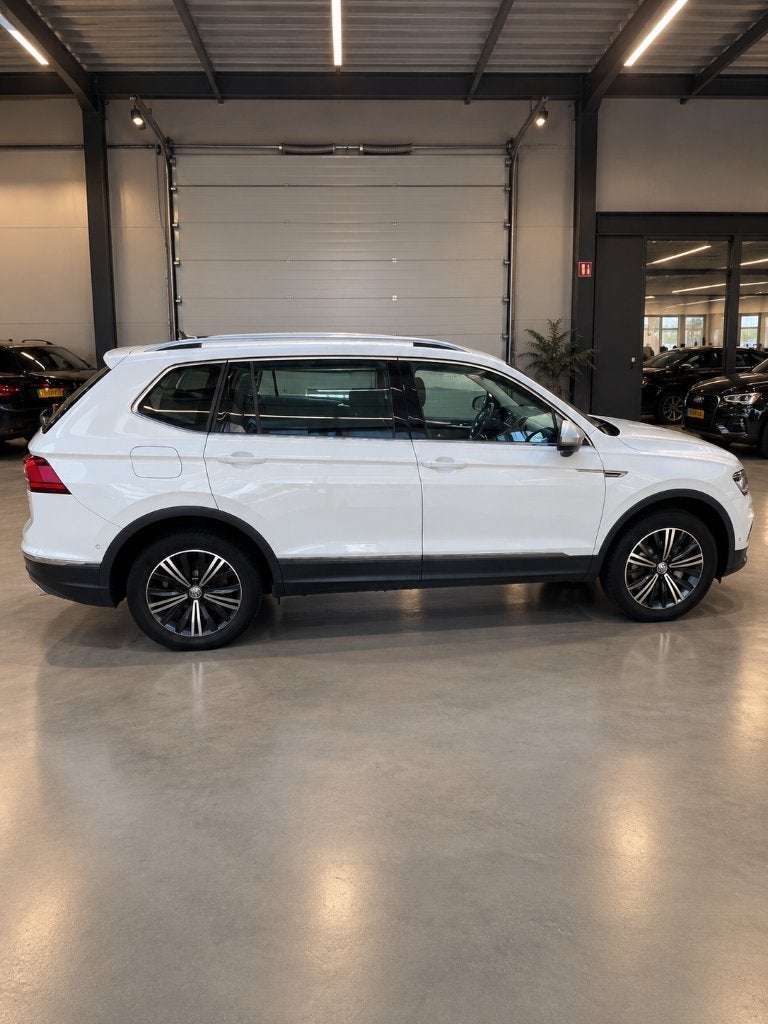 Volkswagen Tiguan 1.5 TSI 150pk 7-DSG 2021 Wit, Auto's, Dealer onderhouden, Zwart, 4 cilinders, Wit