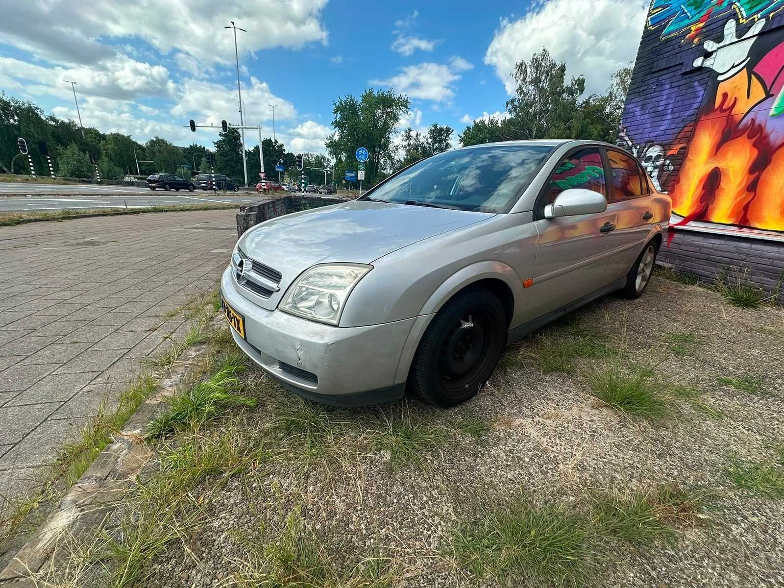 Opel - 2004 - Vectra - 1.8-16V Essentia - 73-NS-TX, Auto's, Opel, Voorwielaandrijving, Gebruikt, 4 cilinders, 1796 cc