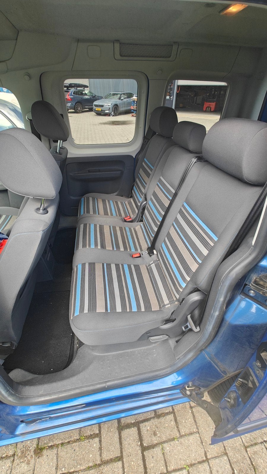 Volkswagen VW Caddy Combi 1.2 TSI Roncalli | Airco | 5-pers, Auto's, Voorwielaandrijving, 75 €/maand, Handgeschakeld, Grijs