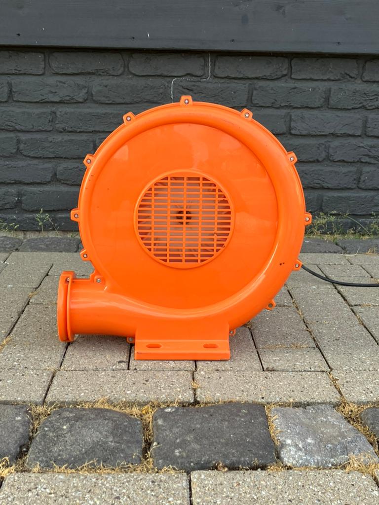 Krachtige luchtblazer oa. Voor luchtkussen, Ophalen, Zo goed als nieuw