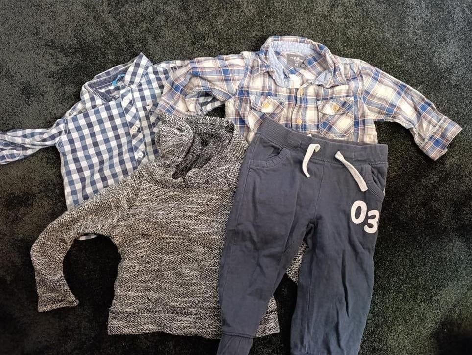 Setje: 2 Overhemden en Broekje - Maat 74/80, Kinderen en Baby's, Babykleding | Maat 74, Gebruikt, Ophalen of Verzenden, Jongetje