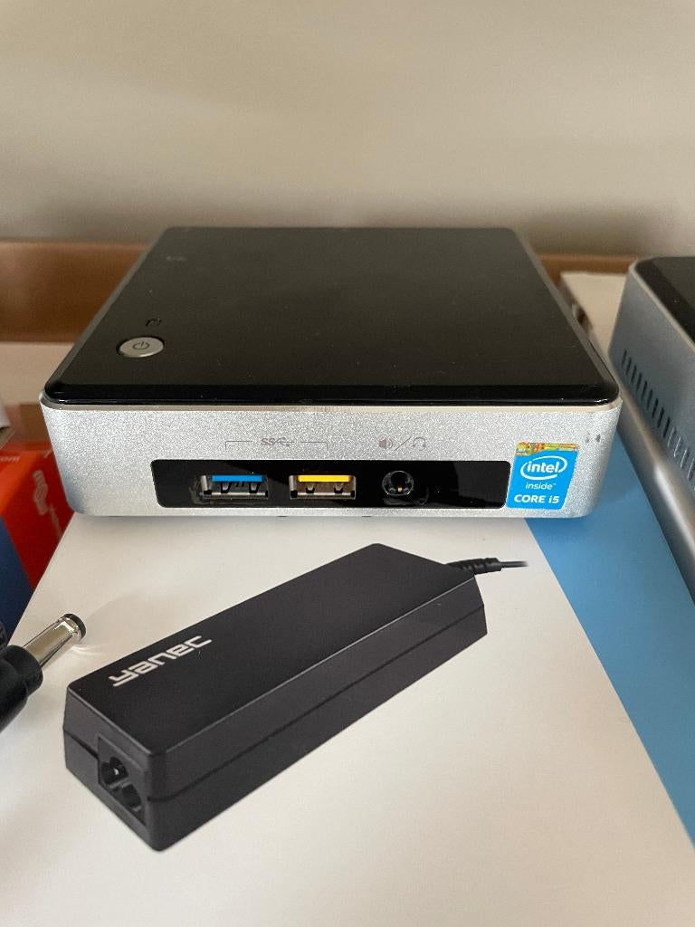 Intel NUC5I5RYK i5 / 8 GB / 256 GB SSD / Win 11, Ophalen, 8 GB, Intel, SSD
