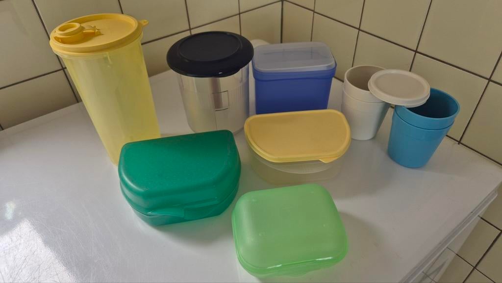 Set met diverse Tupperware artikelen., Ophalen of Verzenden, Zo goed als nieuw, Overige typen
