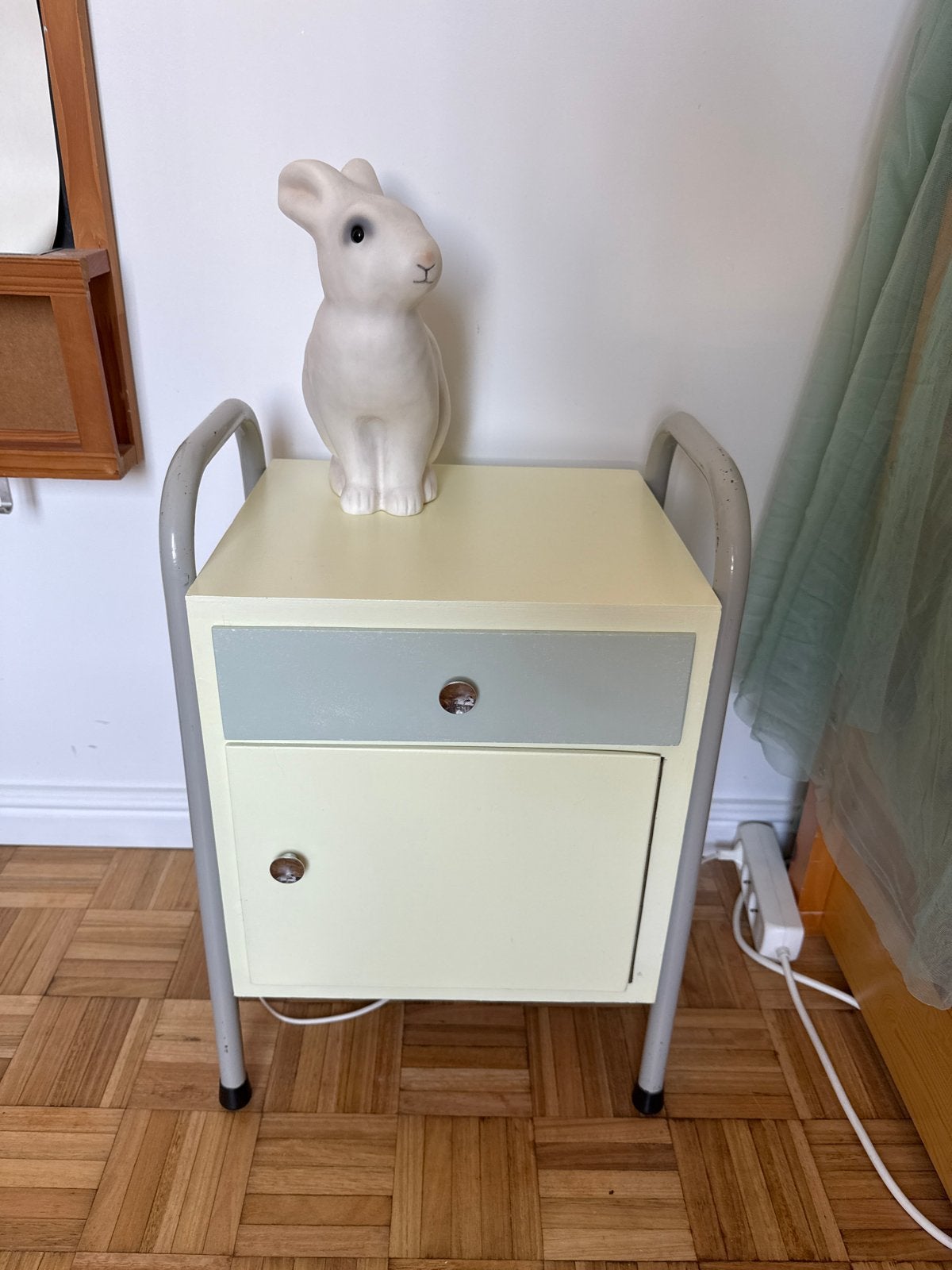 Vintage Buisframe Bijzettafel Kastje met Lade en Deurtje, Ophalen, Minder dan 55 cm, Gebruikt, Metaal of Aluminium