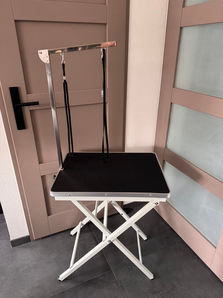 Trimtafel, Dieren en Toebehoren, Honden-accessoires, Zo goed als nieuw, Ophalen