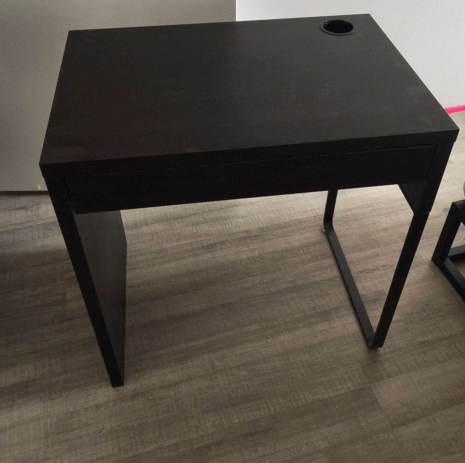 Bureau Ikea MICKE, Ophalen