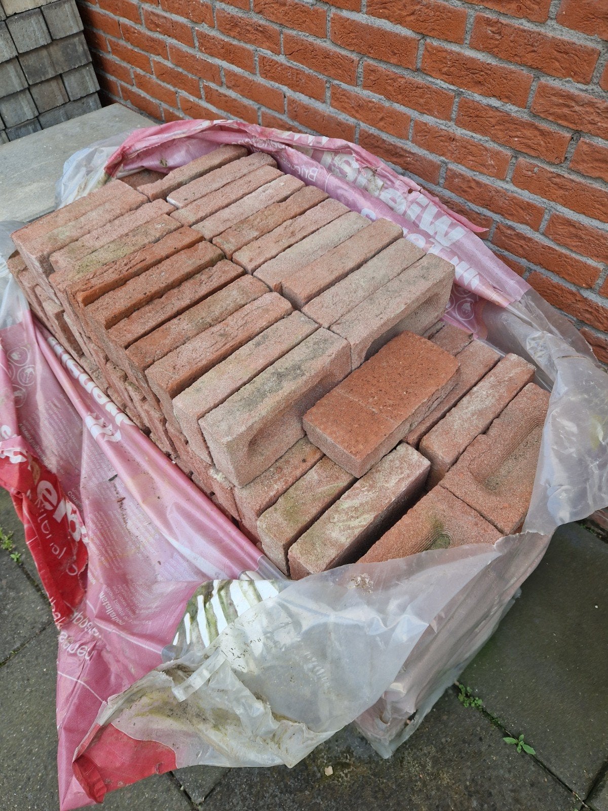 Ca. 250 Waalformaat metselstenen (Wienerberger), Ophalen, Nieuw, Bakstenen
