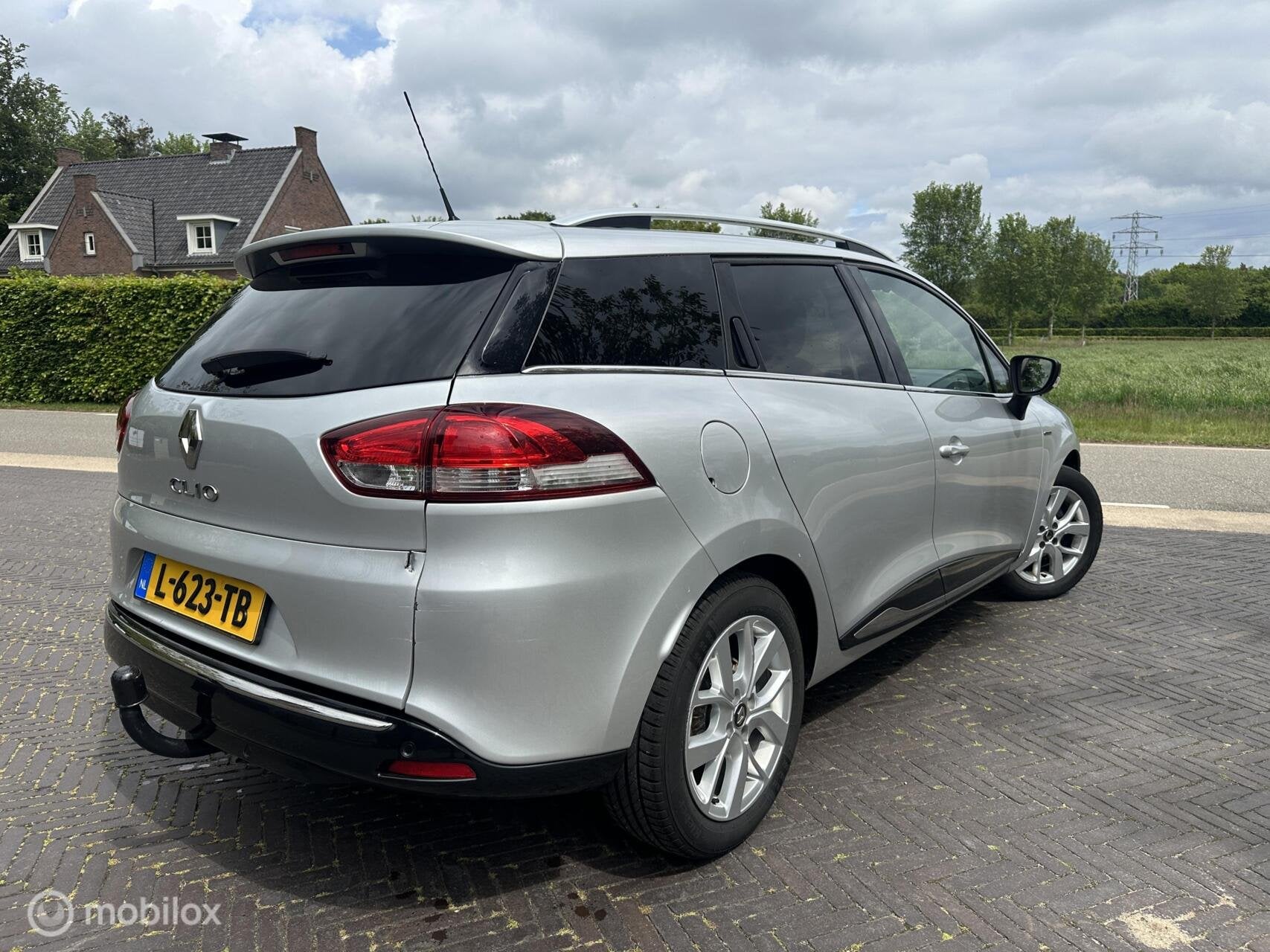 Renault Clio Estate 0.9 TCe Limited 2019 Trekhaak Cruise✅, Voorwielaandrijving, 898 cc, Stof, Gebruikt