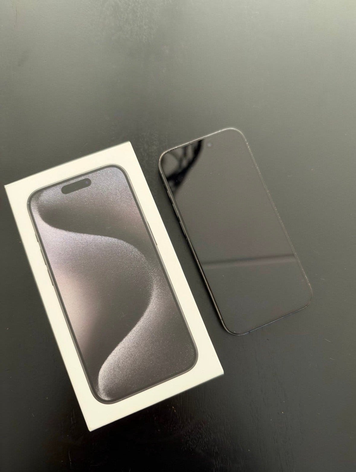 iPhone 15 Pro 128GB Black Titanium | Krasvrij / ZGAN 84%