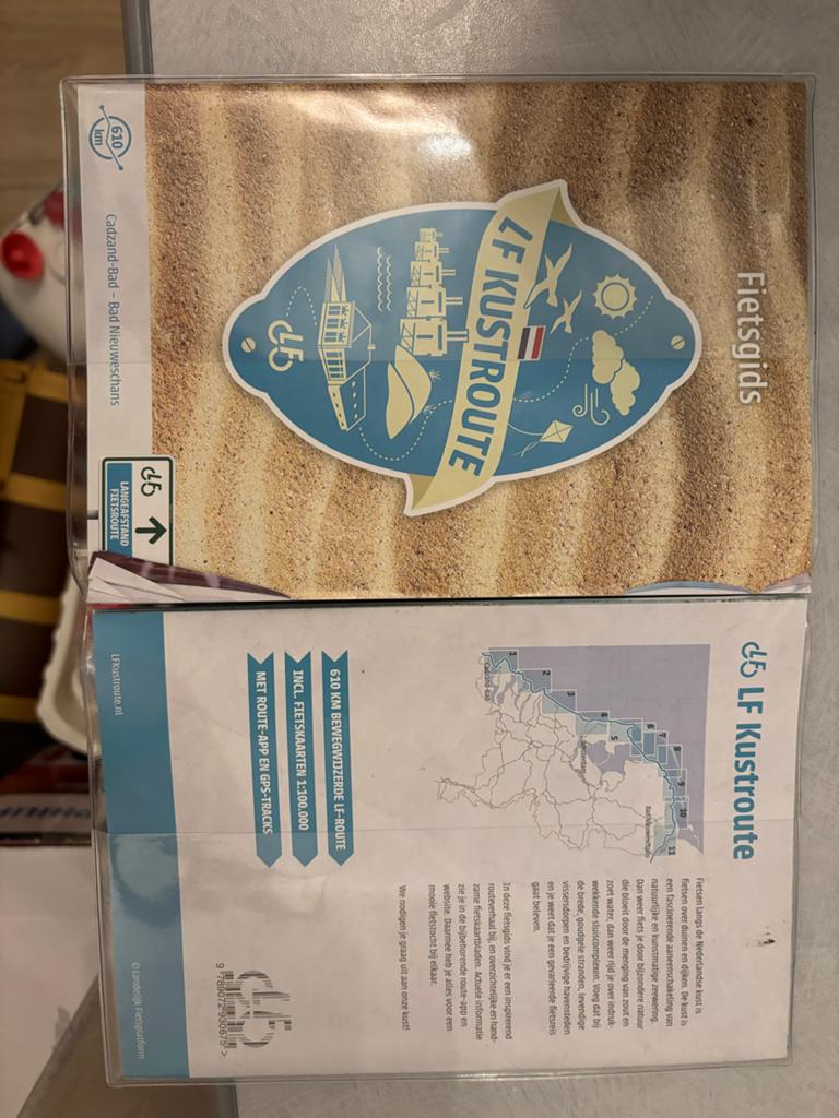 LF Kustroute Fietsgids - 610 km bewegwijzerd, Boeken, Reisgidsen, Overige merken, Fiets- of Wandelgids, Ophalen of Verzenden, Zo goed als nieuw