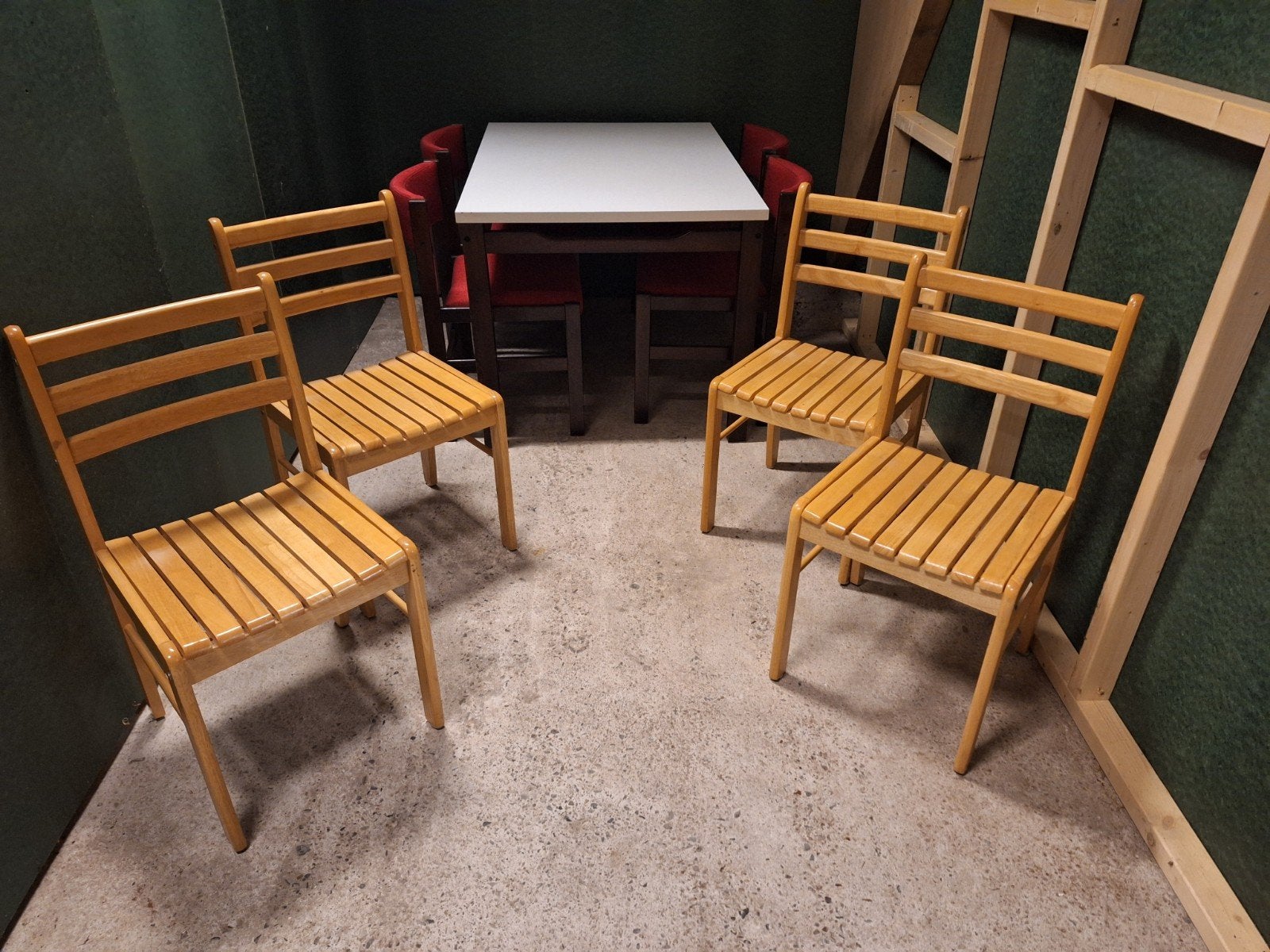 4 keer beuken houten stoel houten massief stevig, Ophalen, Gebruikt, Bruin, Vier
