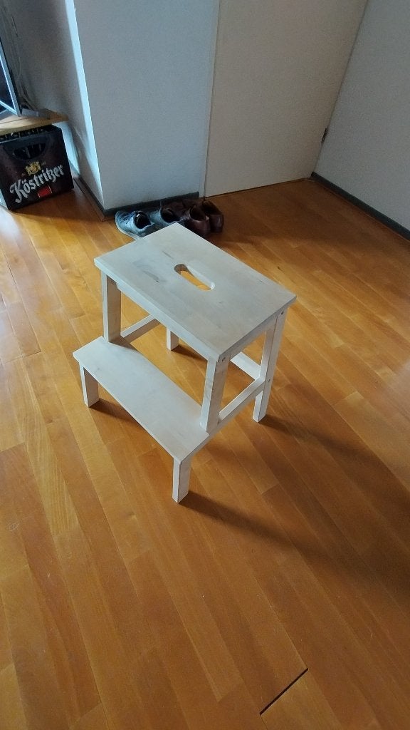 Ikea bekvam kruk, Huis en Inrichting, Ophalen, Zo goed als nieuw, Hout