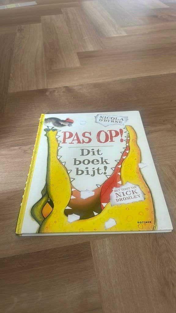 Nicola O'Byrne - Pas op! Dit boek bijt!, Ophalen of Verzenden, Zo goed als nieuw, Nicola O'Byrne; Nick Bromley