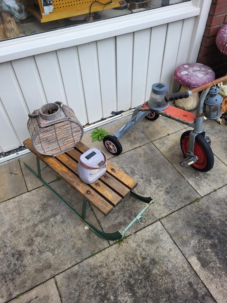 Ouderwetse houten slee en vintage driewieler, Antiek en Kunst, Ophalen