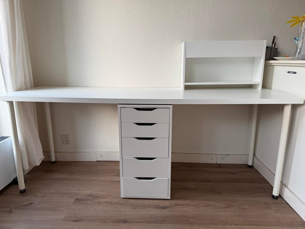 IKEA Linnmon bureau, Micke opzetkastje en Alex ladeblok, Huis en Inrichting, Ophalen, Gebruikt, Met lades, Spaanplaat of MDF
