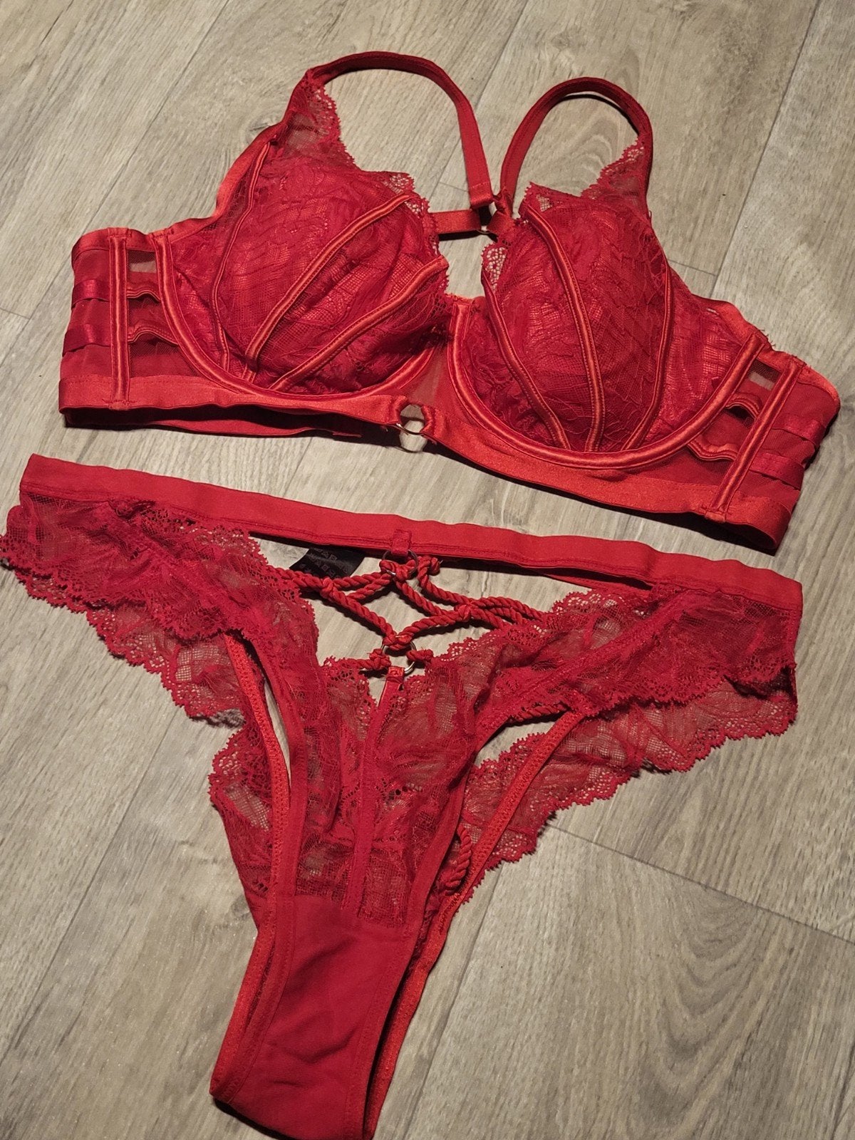 Rode lingerieset, Hunkemoller, Private collection, Kleding | Dames, Hunkemoller, Verzenden, Rood, BH