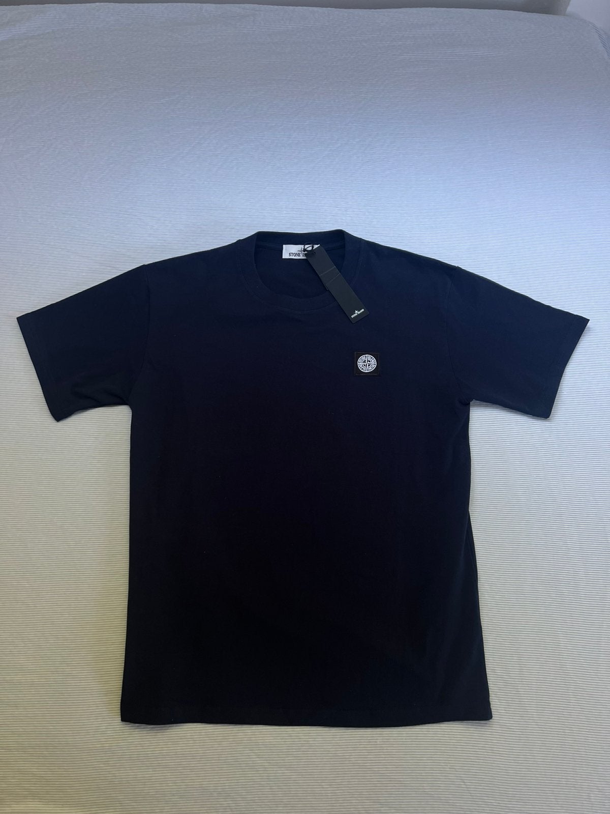 Nieuw Donkerblauw stone island t-shirt, Kleding | Heren, T-shirts, Verzenden, Zo goed als nieuw, Maat 48/50 (M), Blauw