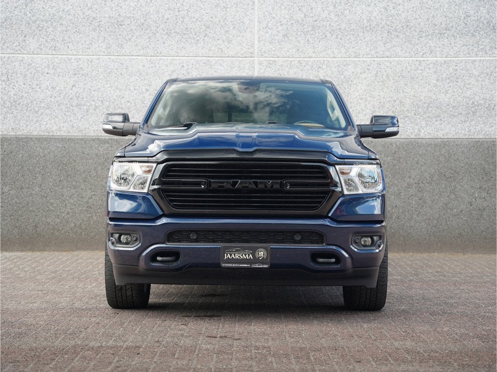 Dodge Ram 1500 Big Horn Night Edition 3.6L V6 4X4 |22" KMC W, Automaat, 2382 kg, Gebruikt, Euro 6