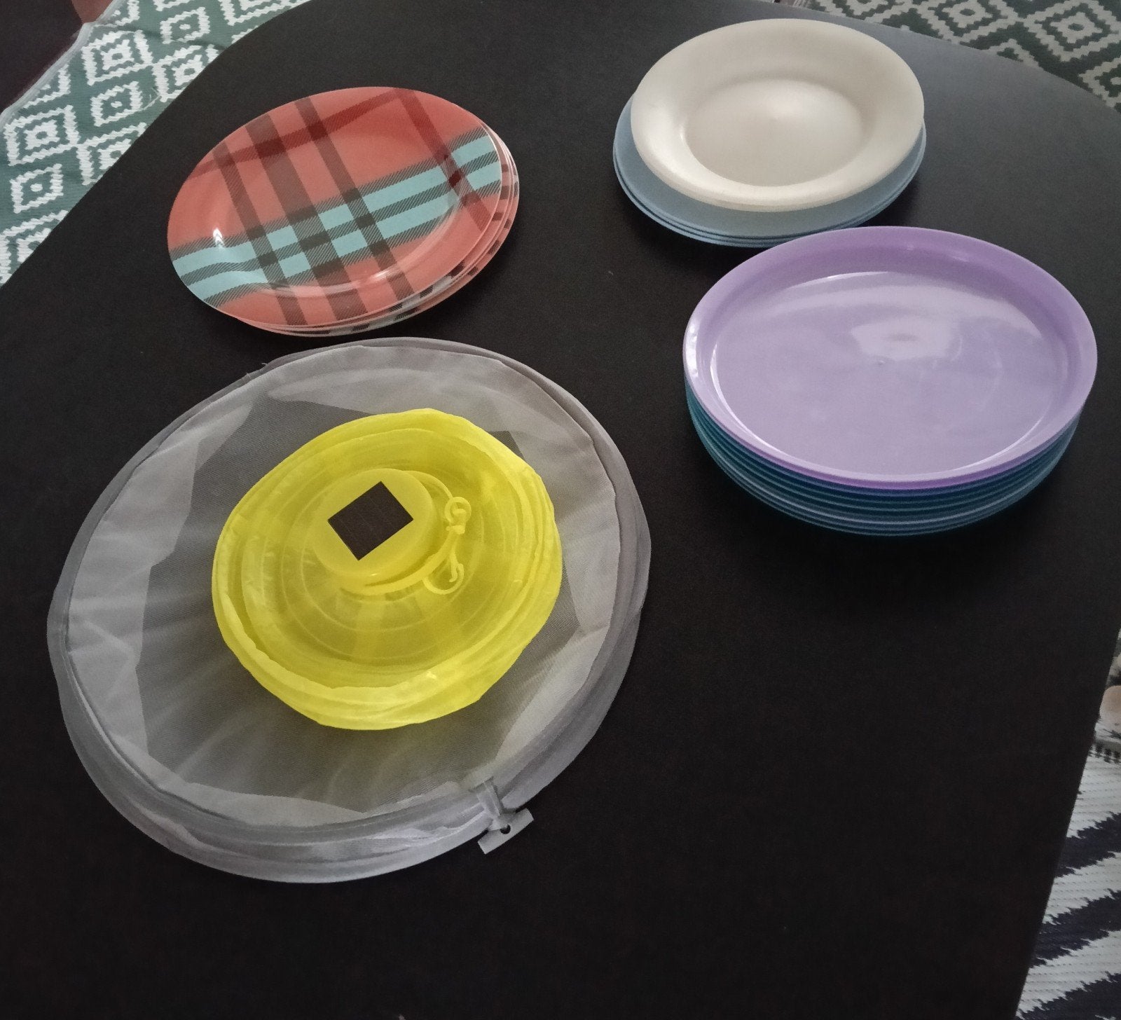 16 Plastic Borden, Ophalen of Verzenden, Gebruikt, Modern, Bord(en)