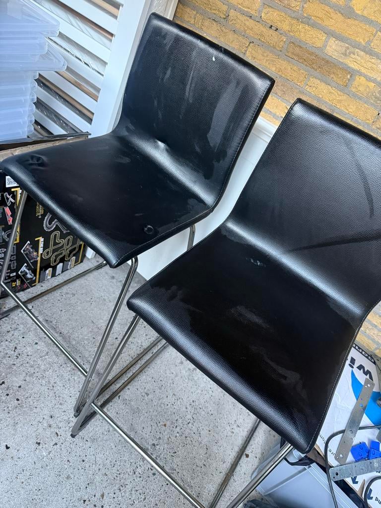 Ikea Lillanas barkrukken - Makkelijk schoon te maken, Huis en Inrichting, Barkrukken, Ophalen, Kunststof, Gebruikt, Met voetsteun