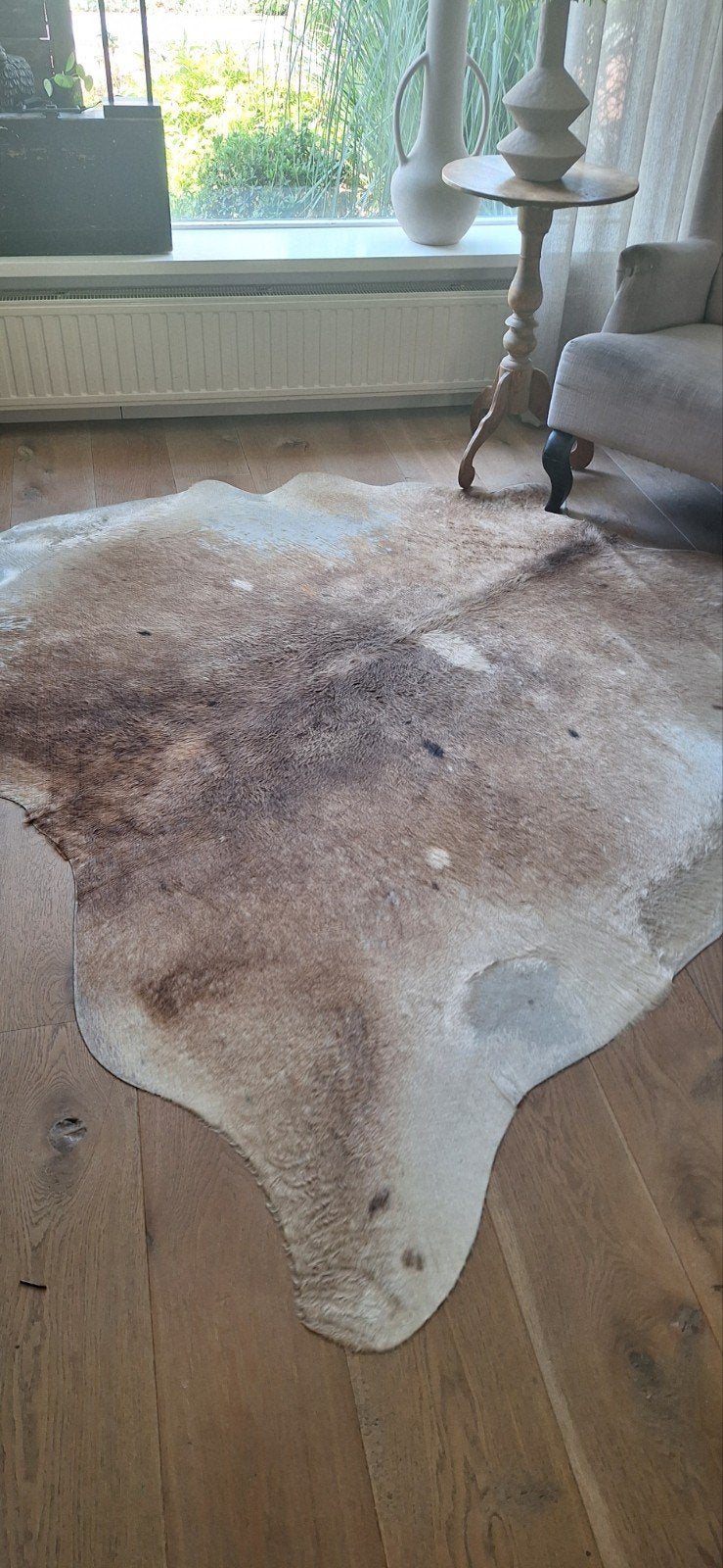 Vloerkleed dierenhuid - Gebruikt met lichte sporen, Huis en Inrichting, Ophalen, Gebruikt, 100 tot 150 cm, 150 tot 200 cm
