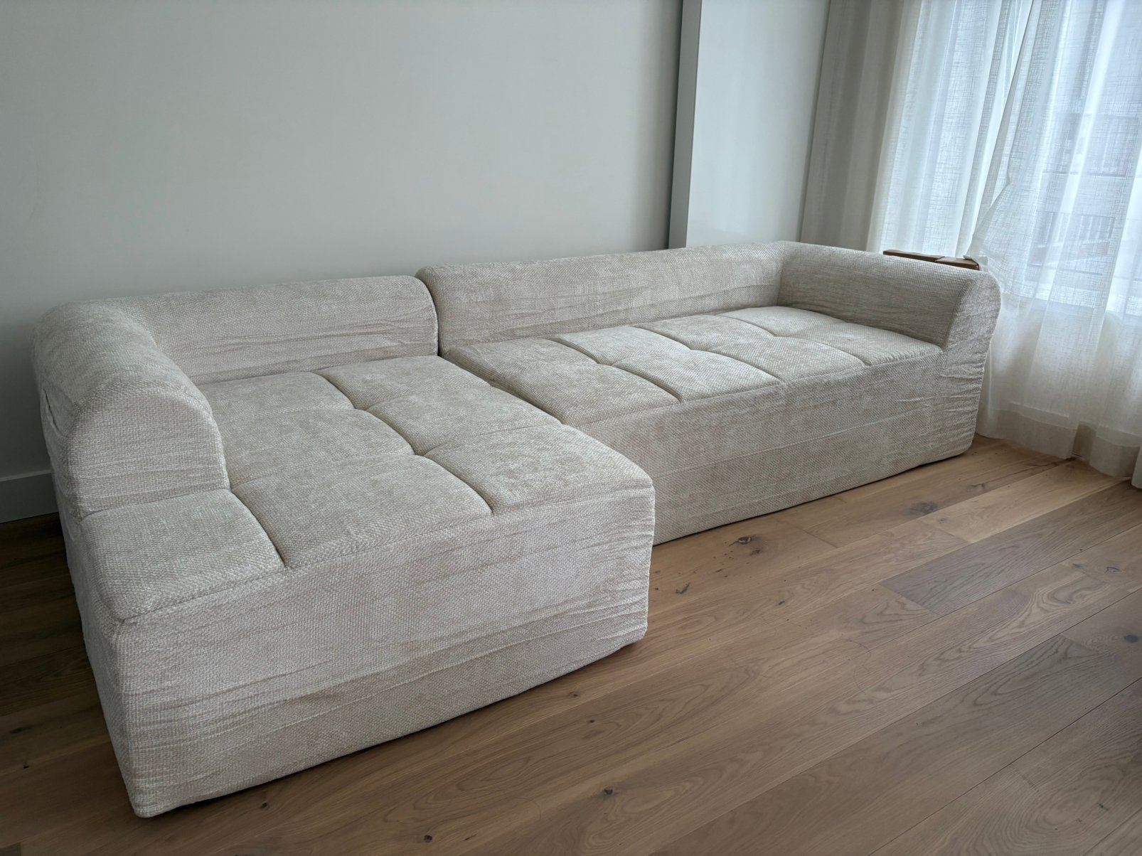 Modular L-shaped Corner Sofa - 2 piece - 260cm x 70cm, Huis en Inrichting, Ophalen, Zo goed als nieuw