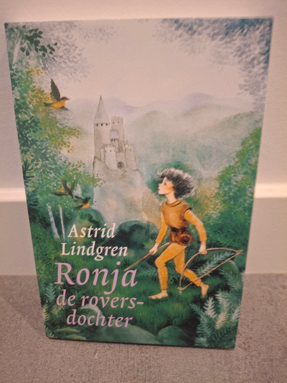 Ronja de roversdochter - Astrid Lindgren (Zilveren Griffel), Ophalen of Verzenden, Zo goed als nieuw, Astrid Lindgren, Sprookjes