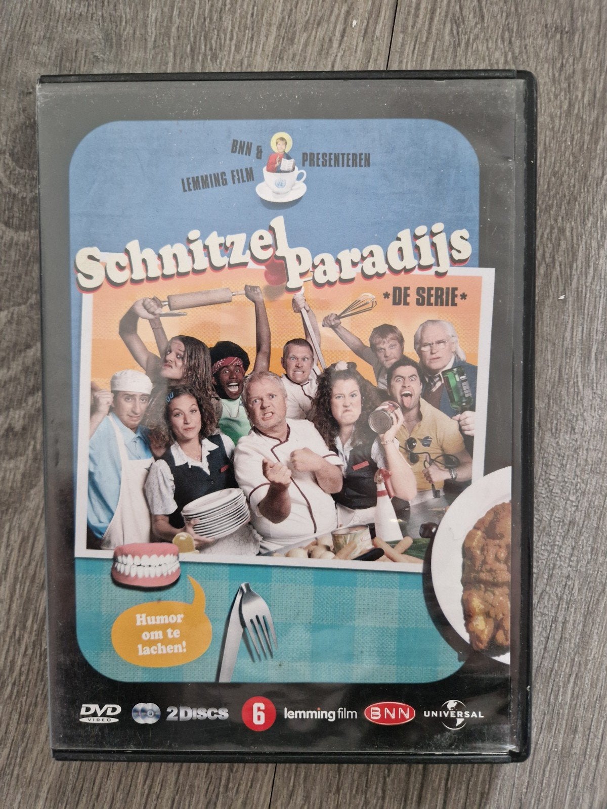 Schnitzel Paradijs - De Serie (DVD, 2 Discs), Cd's en Dvd's, Vanaf 6 jaar, Ophalen of Verzenden, Gebruikt, Komedie