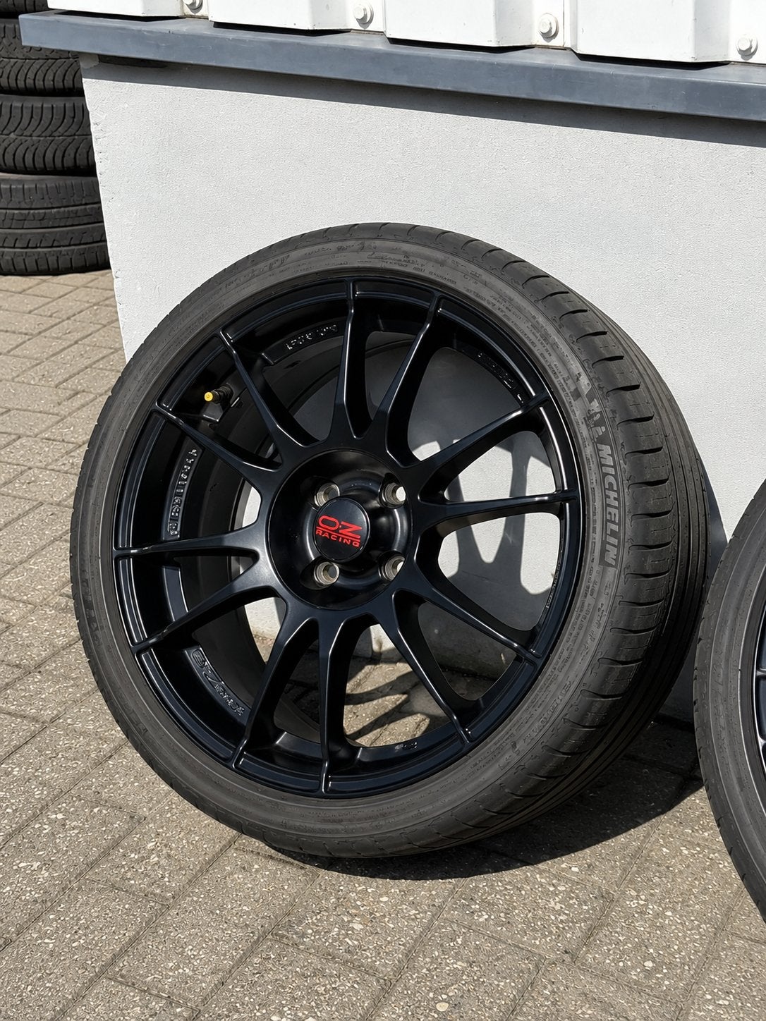 OZ Racing Ultraleggera 17 inch 4x100 7J Michelin Pilot Sport, Ophalen, Gebruikt, 17 inch, 205 mm