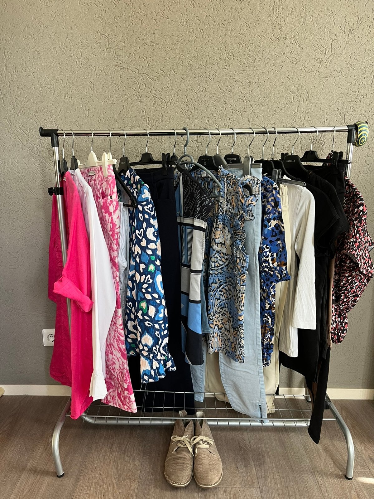 Partij dameskleding 20 st M, Kleding | Dames, Dames-kledingpakketten, Ophalen of Verzenden, Zo goed als nieuw, Maat 38/40 (M)