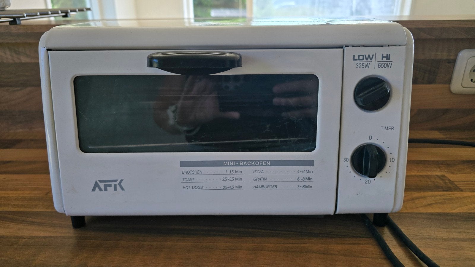 Compacte AFK Mini-Oven / Vrijstaande Camping Oven 650W – Wit, Ophalen of Verzenden, Zo goed als nieuw