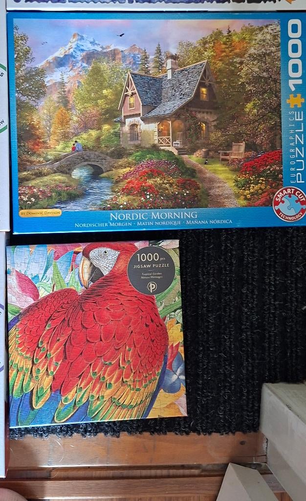 1 smart cut puzzel en 1 1000 stukjes puzzel, Ophalen of Verzenden, 500 t/m 1500 stukjes, Zo goed als nieuw, Legpuzzel