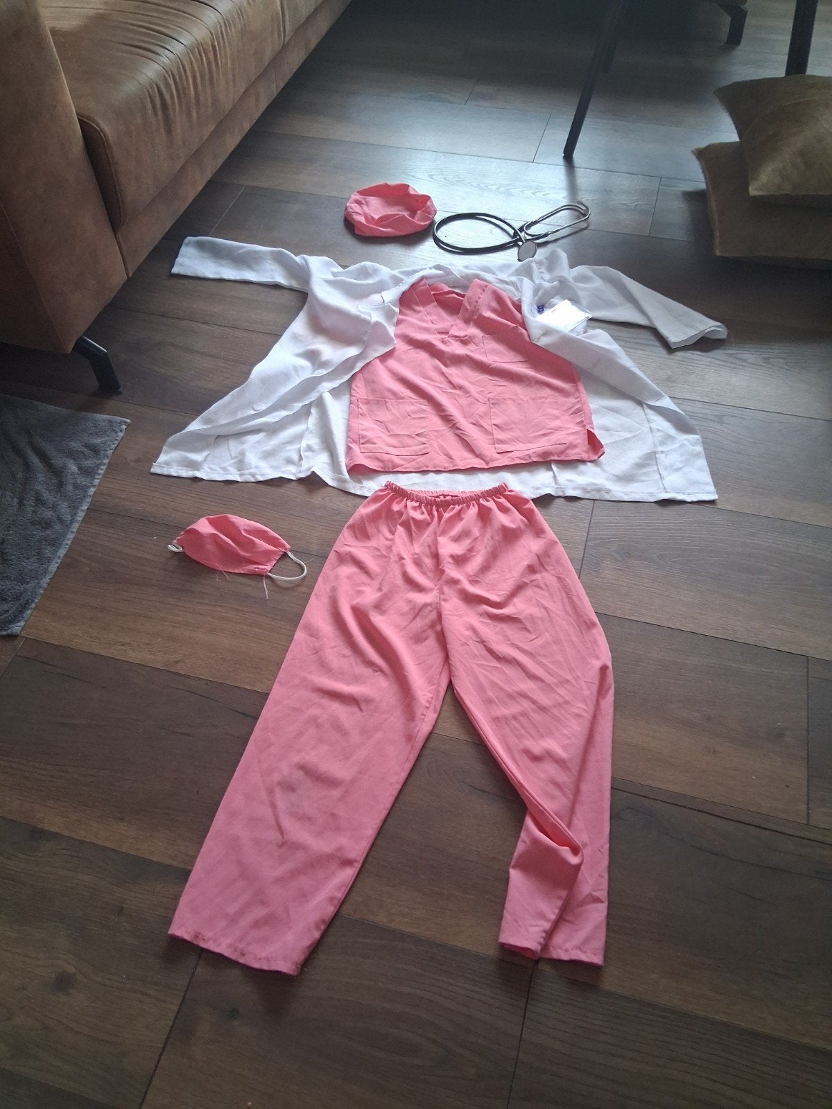 Verkleedsetje 140, Ophalen, Zo goed als nieuw, Maat 34 (XS) of kleiner, Carnaval