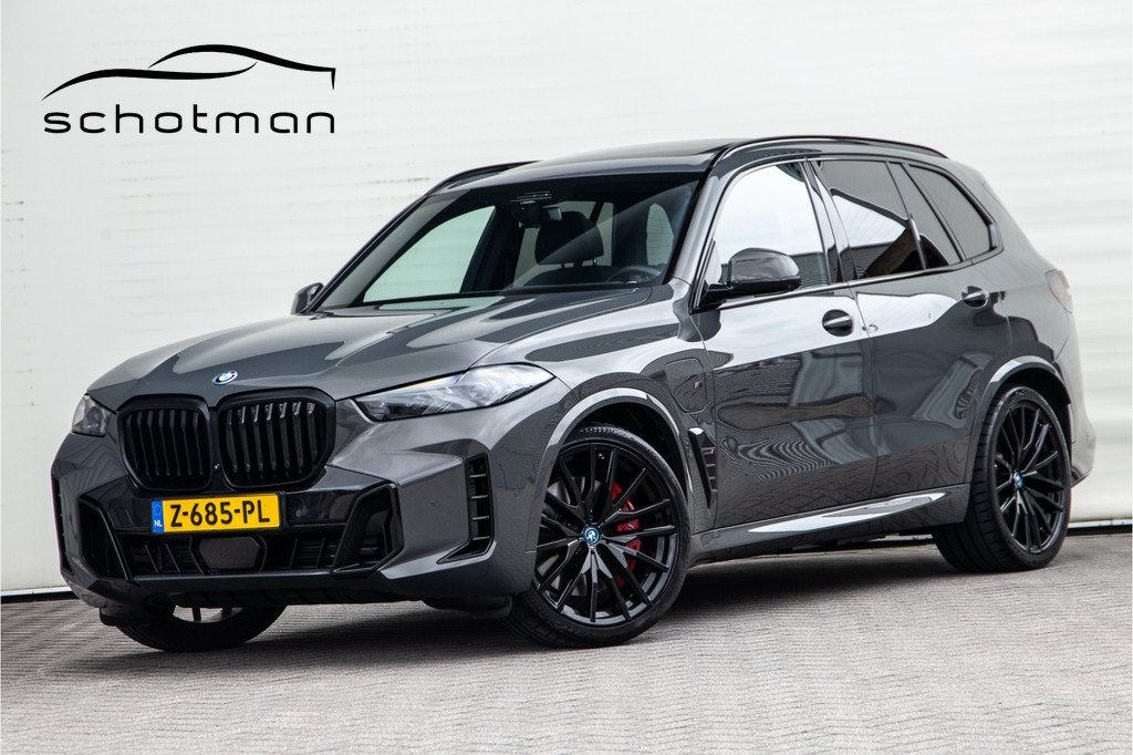 BMW X5 xDrive50e M-Sport Pro, Pano, Massage, Carbon, Head-up, Gebruikt, 2395 kg, Leder, Bedrijf